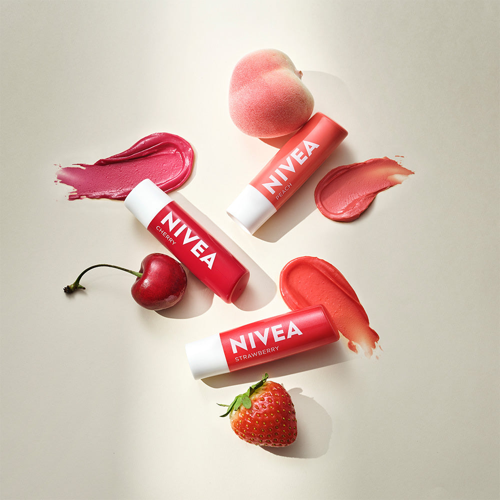 [Nivea] Nivea Lip Care Fruity Shine 4.8g 3 types, choose 1 (strawberry/cherry/peach)