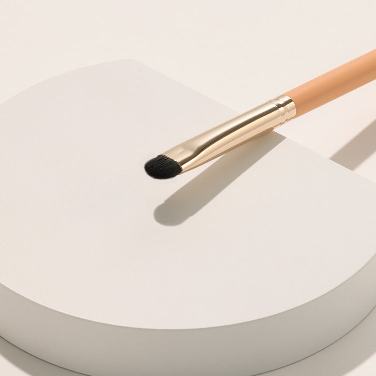 [The Tool Lab] The Tool Lab 209 Defining Eyeshadow Brush