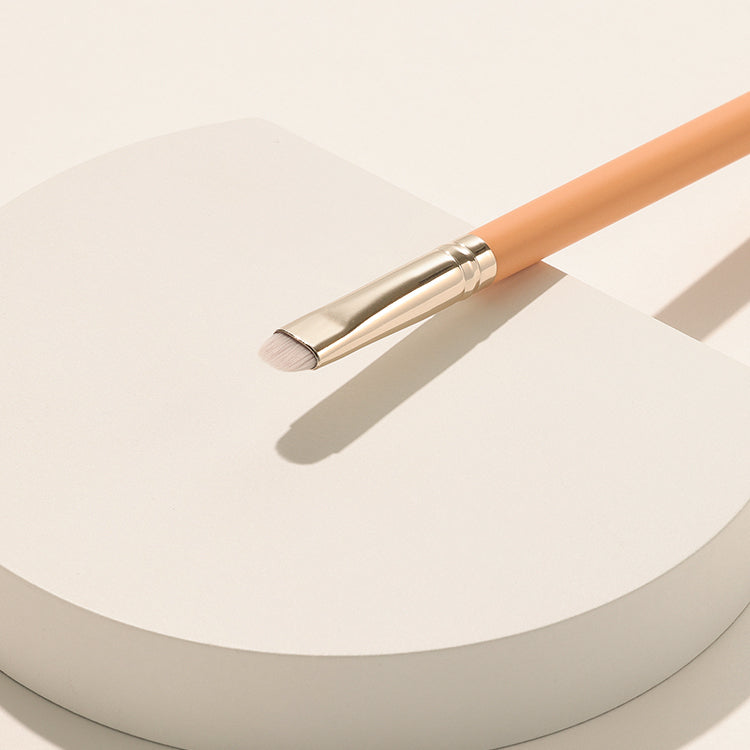 [the tool lab] The Tool Lab 221 Eyeliner Definer Brush