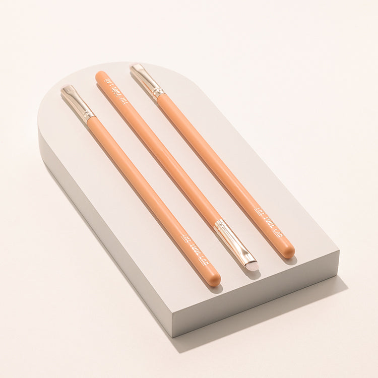[the tool lab] The Tool Lab 221 Eyeliner Definer Brush