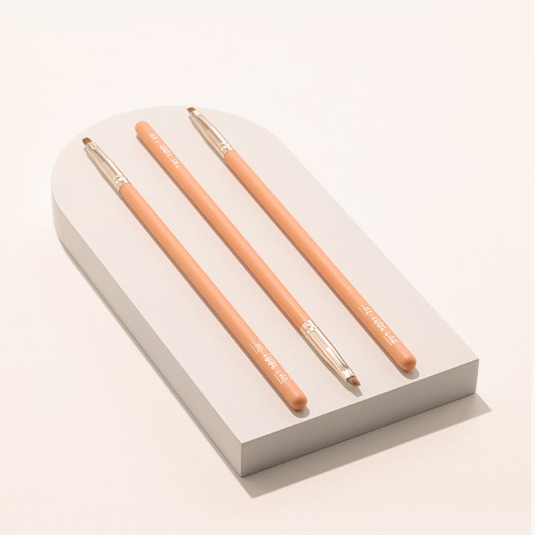 [the tool lab] The Tool Lab 230 Flat Liner Eye Shadow Eyeliner Brush