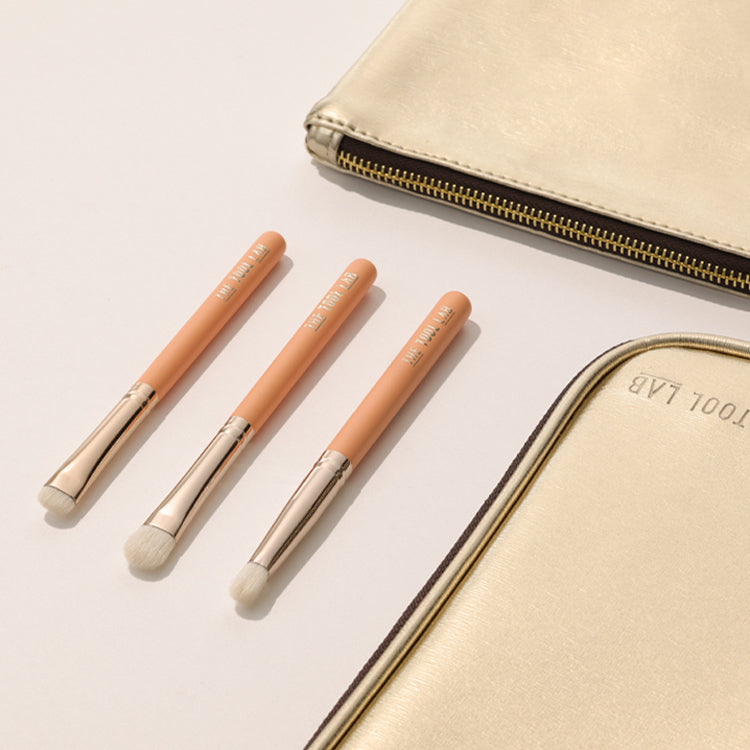 [the tool lab] The Tool Lab 410 Mini Eye Trio Eyeshadow Brush