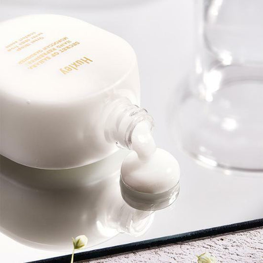 [Huxley] Choose 1 of 2 Huxley hand refreshers