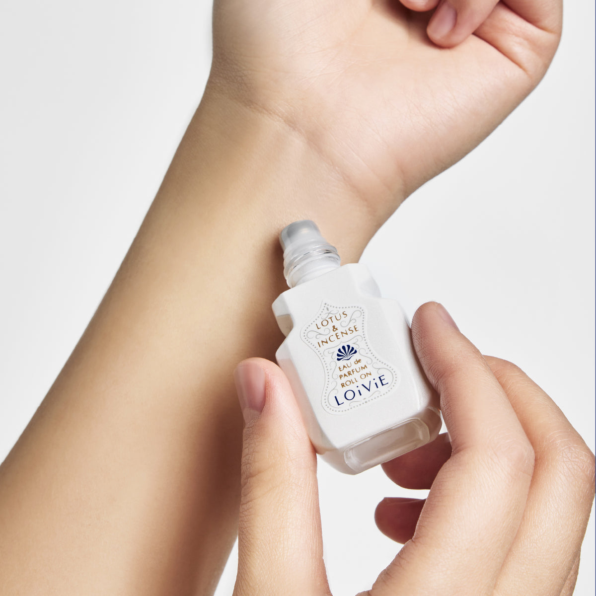 [LOIVIE] Roy B Eau de Parfum Roll-on 7.5ml Choose 1 (Single item/Promotion)