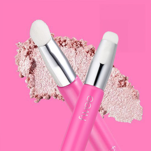 [FWEE] fwee Featherlike Dual Eyeshadow Brush