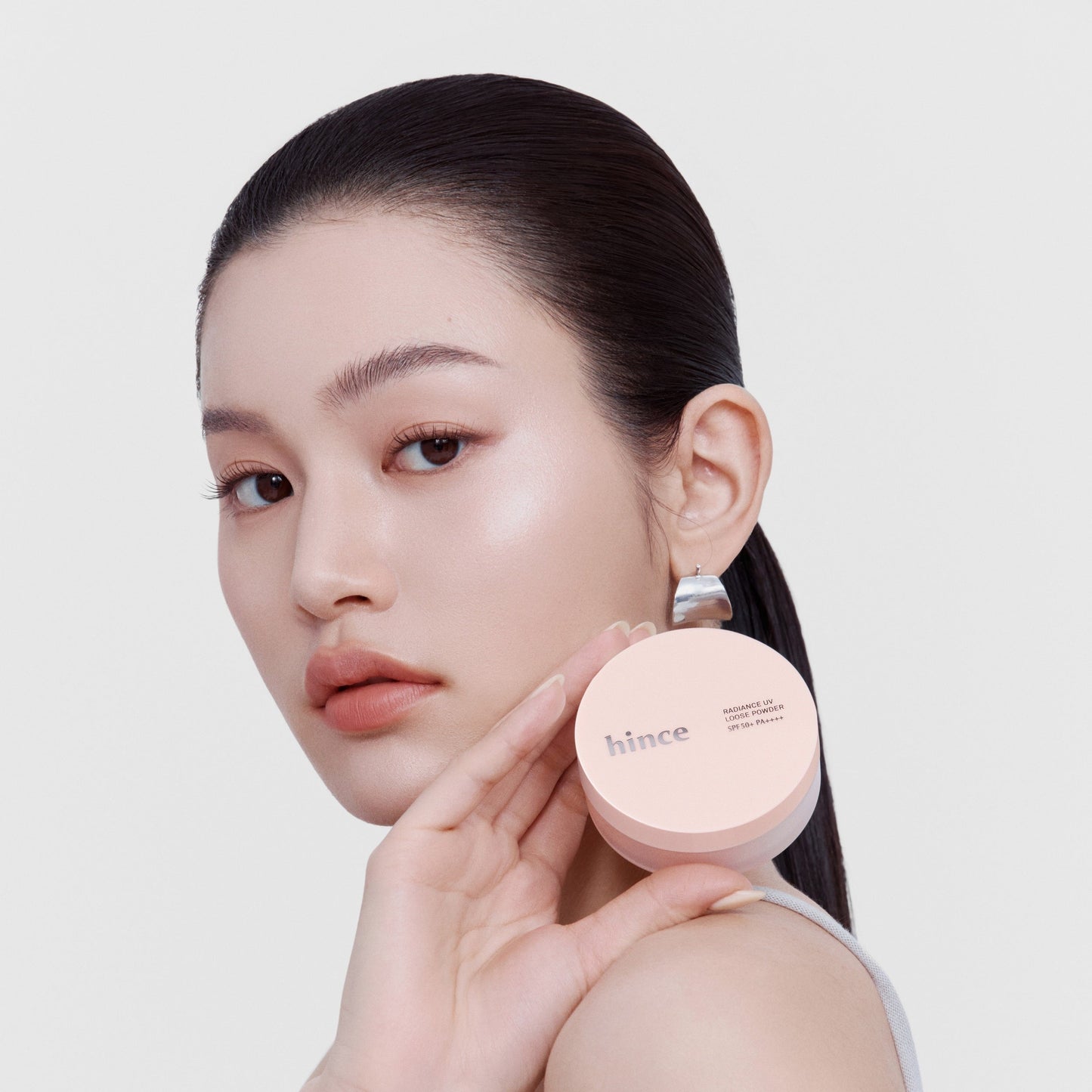 [Hince] Hince Radiance UV Loose Powder 2 Colors SPF50+ PA++++