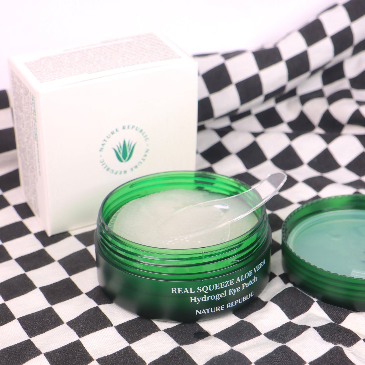 [Nature Republic] Real Squeeze Aloe Vera Hydrogel Eye Patch